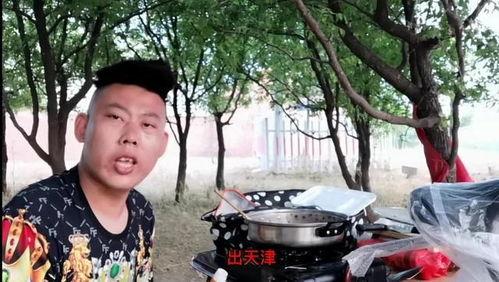 网红爆料三轮车视频播放,引发网友热议！
