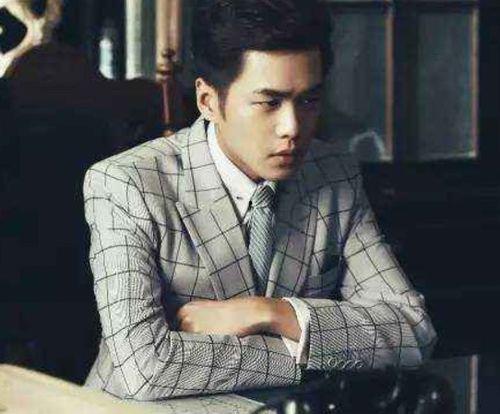 张若昀爆料娱乐圈内幕,张若昀曝惊人内幕,行业真相令人咋舌  第2张 张若昀爆料娱乐圈内幕,张若昀曝惊人内幕,行业真相令人咋舌  第2张