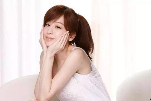 娱乐吃瓜王心凌,揭秘娱乐吃瓜王背后的故事  第2张 娱乐吃瓜王心凌,揭秘娱乐吃瓜王背后的故事  第2张