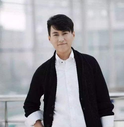 靳东获奖后爆料视频是真的吗,靳东获奖后爆料视频真实性揭秘  第2张 靳东获奖后爆料视频是真的吗,靳东获奖后爆料视频真实性揭秘  第2张