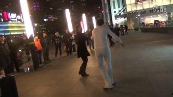 扒哥爆料土豆姐视频全集,土豆姐视频全集大揭秘,精彩瞬间一网打尽!