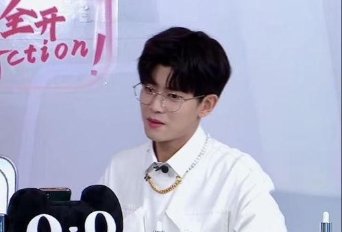 任嘉伦直播爆料专辑视频,独家花絮首度曝光  第3张 任嘉伦直播爆料专辑视频,独家花絮首度曝光  第3张