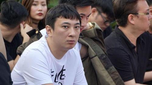 王思聪娱乐圈第一吃瓜,娱乐圈第一吃瓜达人,揭秘明星幕后故事  第3张 王思聪娱乐圈第一吃瓜,娱乐圈第一吃瓜达人,揭秘明星幕后故事  第3张